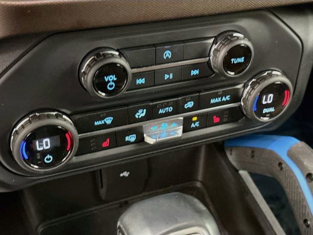 Certified 2023 Ford Bronco Outer Banks w/ Sasquatch Package AWD/4WD image 16