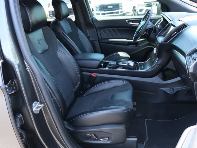 Certified 2019 Ford Edge ST w/ Equipment Group 401A AWD/4WD image 29