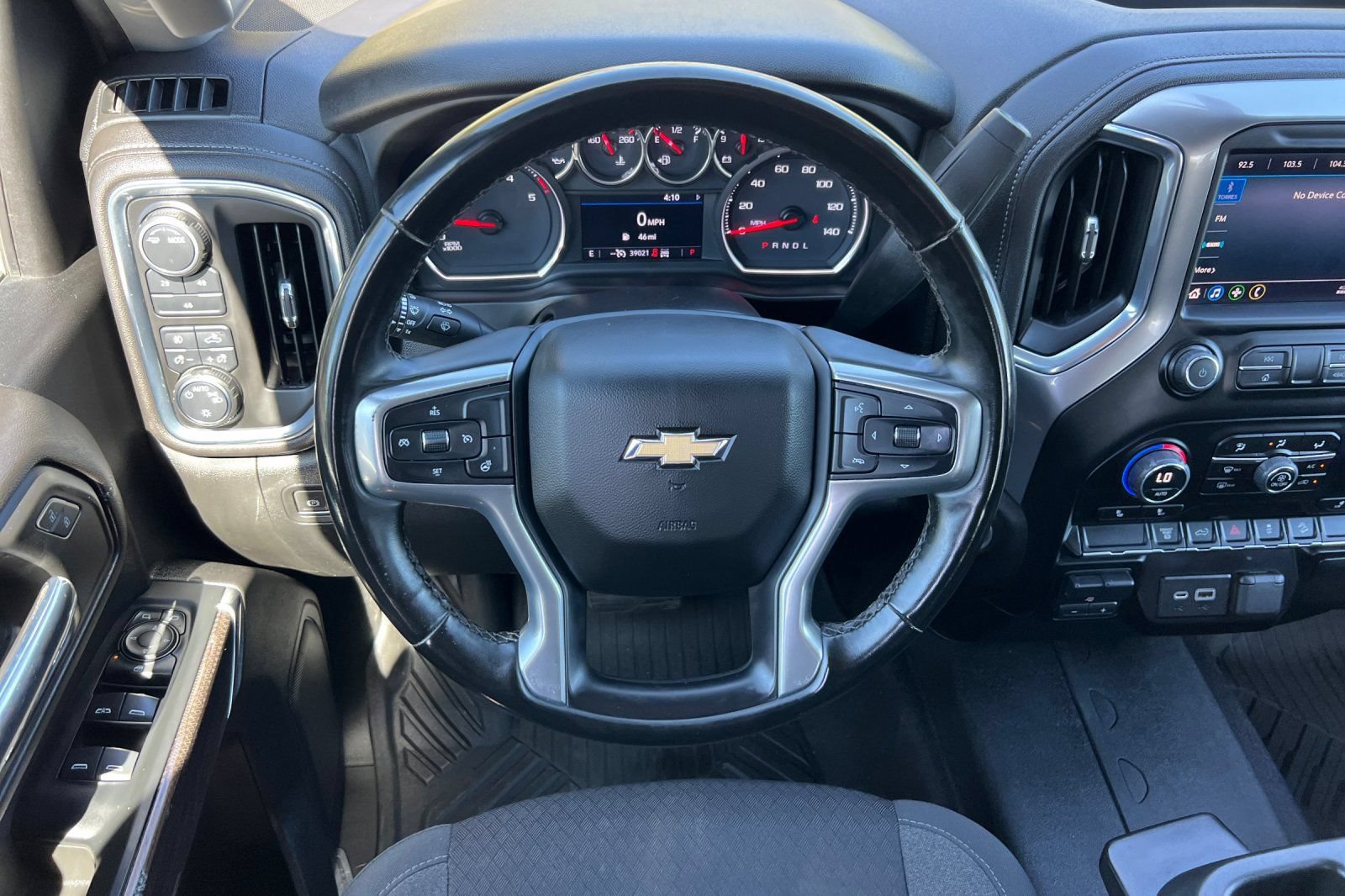 Used 2023 Chevrolet Silverado 2500 LT w/ Convenience Package AWD/4WD image 15