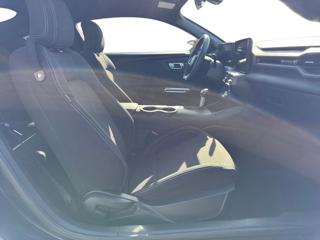 Certified 2024 Ford Mustang Coupe RWD image 15