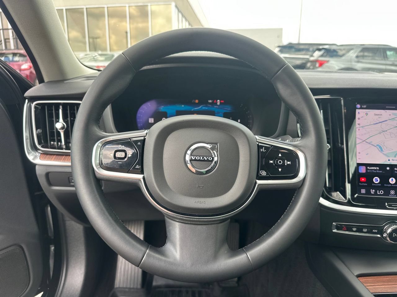 Used 2024 Volvo S60 B5 Plus FWD image 25