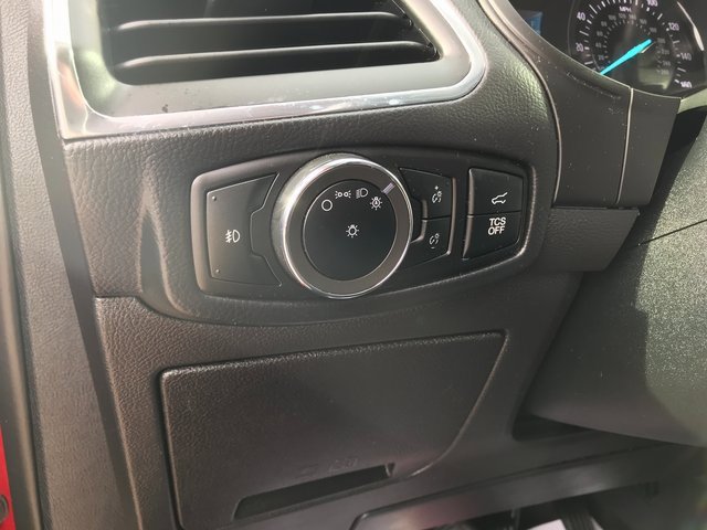 Certified 2024 Ford Edge Titanium image 7