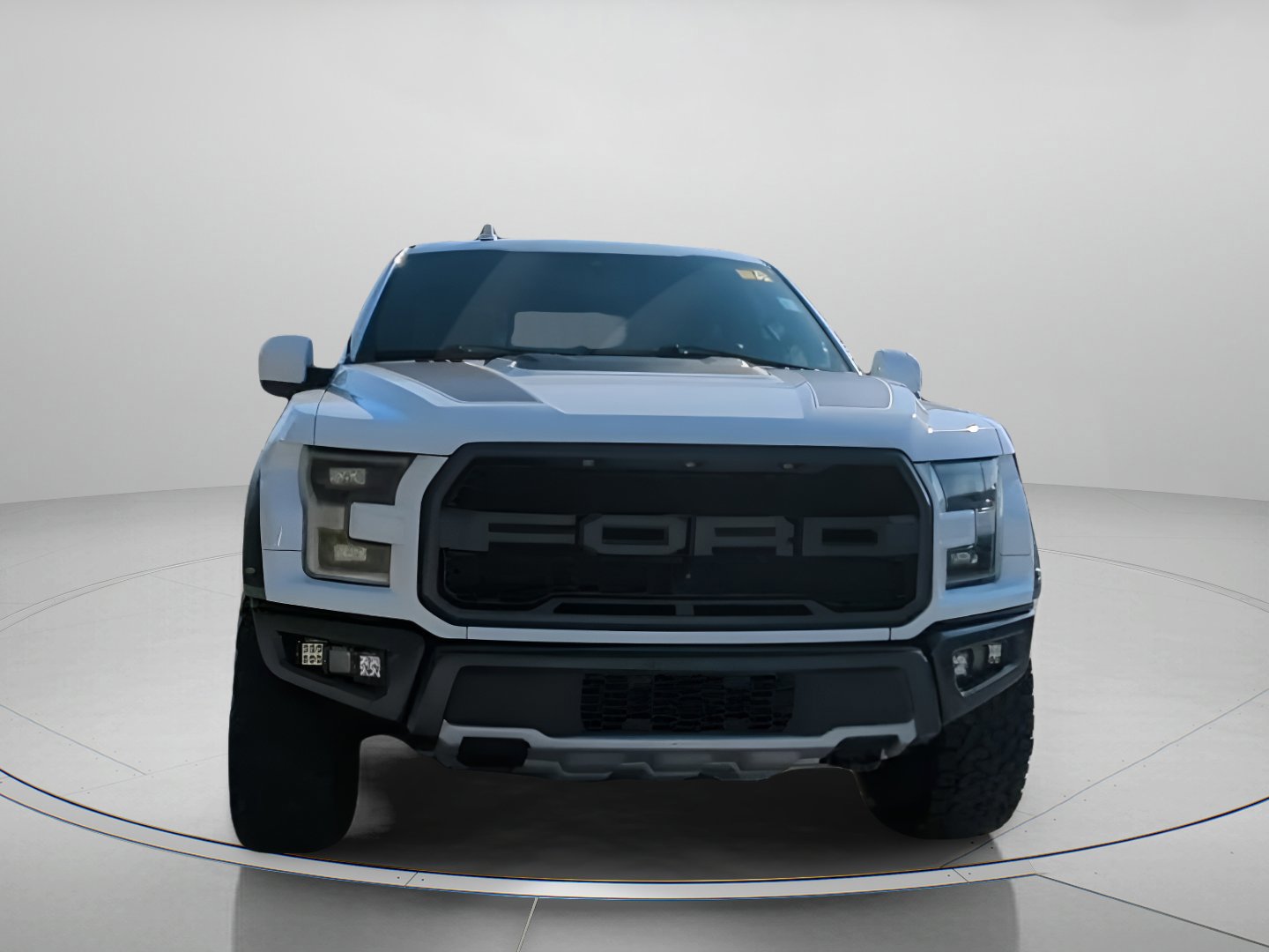 Certified 2019 Ford F150 Raptor w/ Equipment Group 802A Luxury image 32