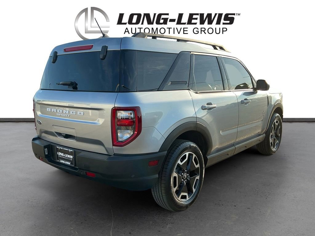 Certified 2023 Ford Bronco Sport Outer Banks w/ Tech Package AWD/4WD image 7