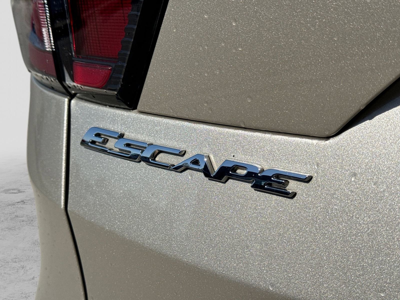 Certified 2018 Ford Escape SEL AWD/4WD image 14