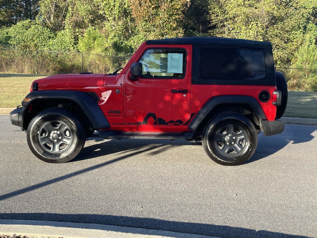 Used 2023 Jeep Wrangler Sport AWD/4WD image 7