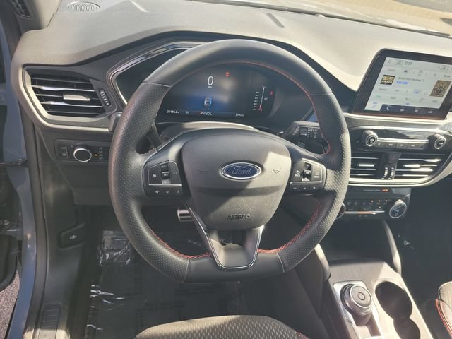 Certified 2023 Ford Escape ST-Line FWD image 30