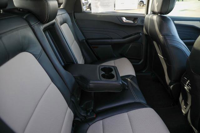 Certified 2022 Ford Escape Titanium w/ Titanium Elite Package image 34