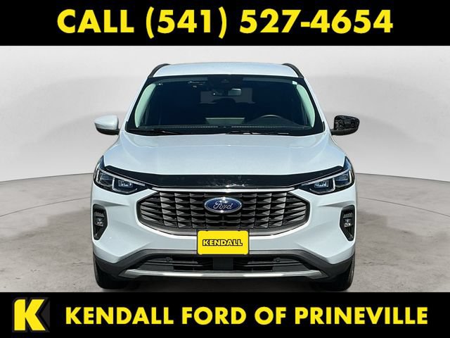 Certified 2025 Ford Escape Platinum AWD/4WD image 2