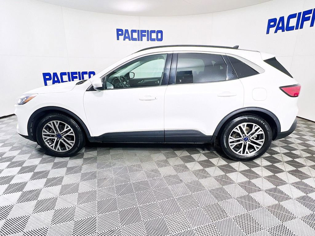 Certified 2022 Ford Escape SEL w/ Technology Package image 6