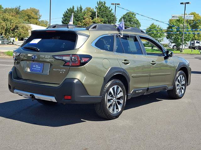Used 2023 Subaru Outback Limited XT AWD/4WD image 6