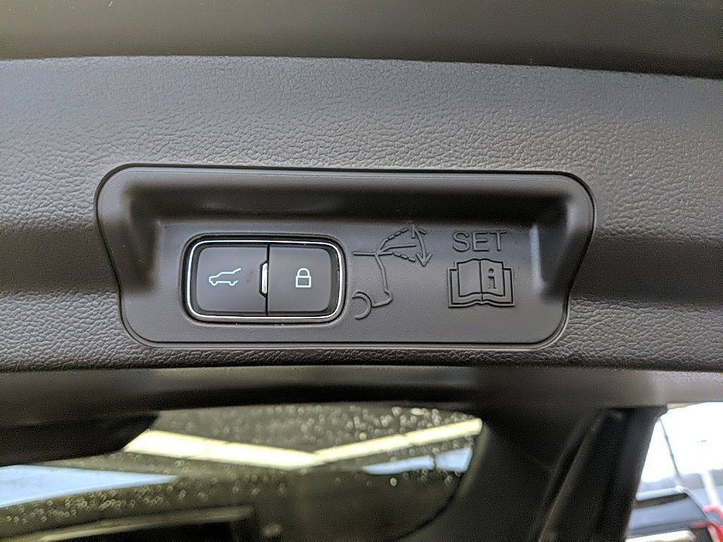 Certified 2023 Ford Explorer XLT w/ Equipment Group 202A image 12