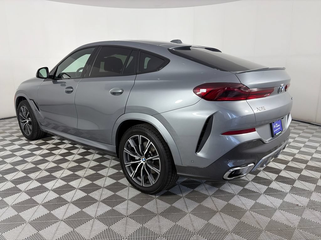 Used 2024 BMW X6 xDrive40i w/ Premium Package AWD/4WD image 5