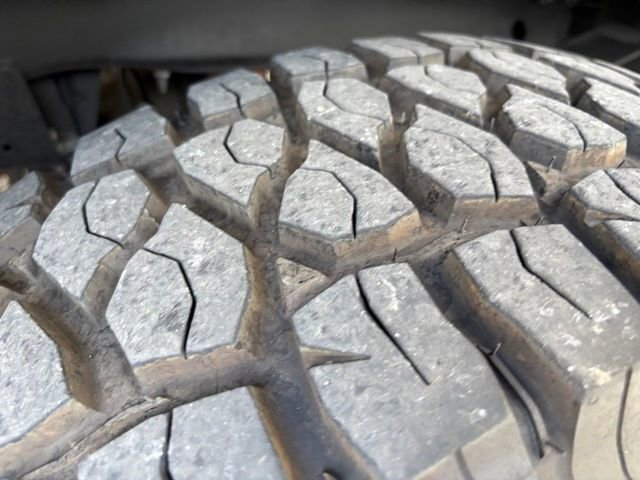 Certified 2022 Ford F250 Platinum w/ Tremor Off-Road Package image 25