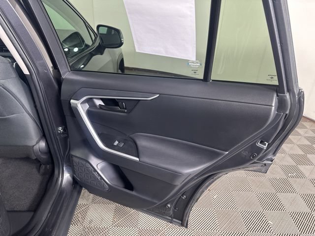 Used 2024 Toyota RAV4 LE AWD/4WD image 11