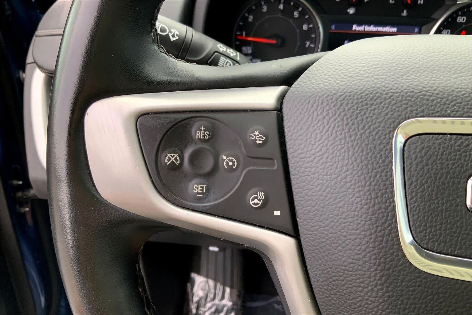 Used 2024 GMC Terrain SLT AWD/4WD image 22