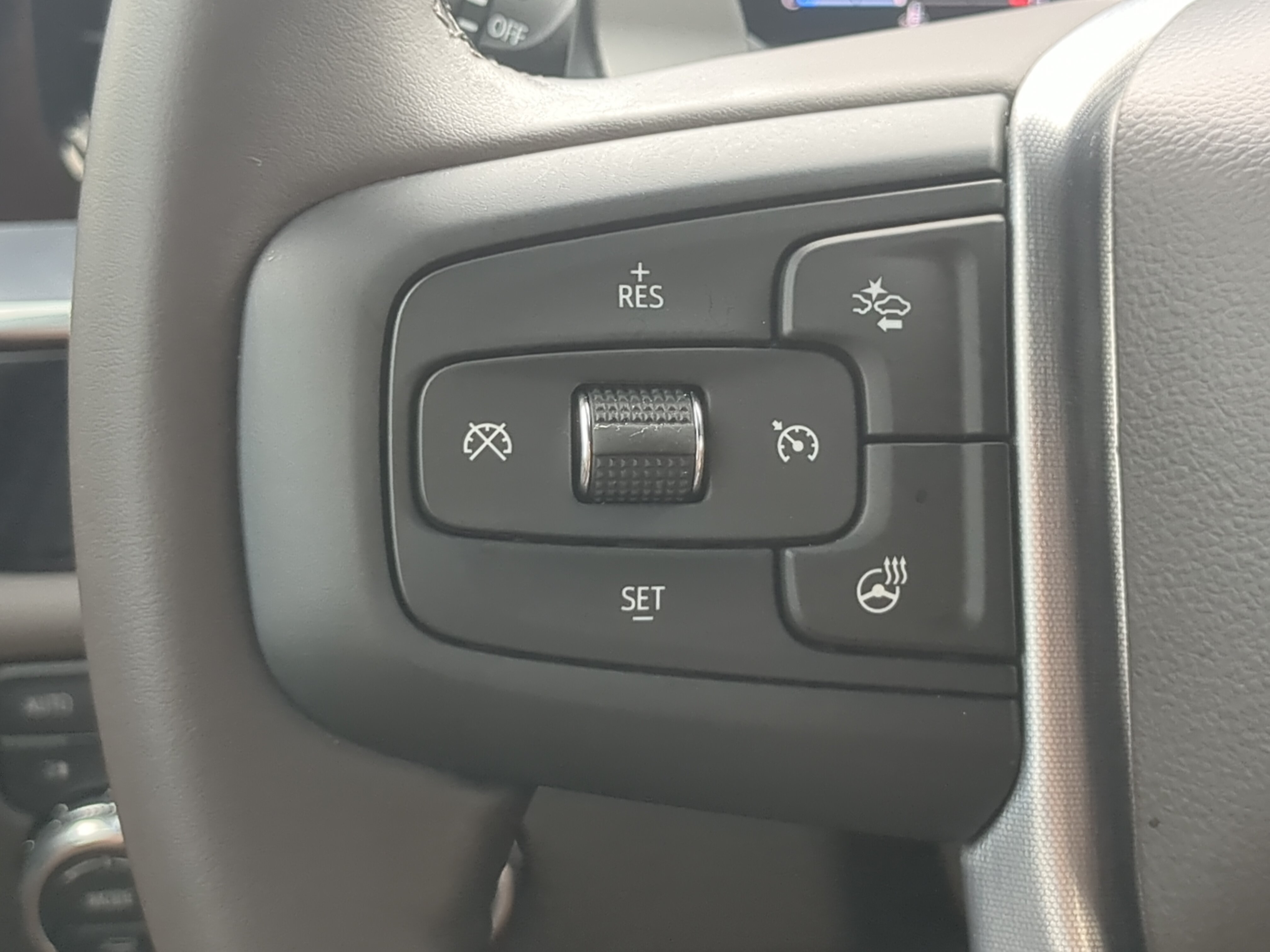 Used 2025 GMC Sierra 1500 SLT w/ SLT Premium Plus Package AWD/4WD image 24