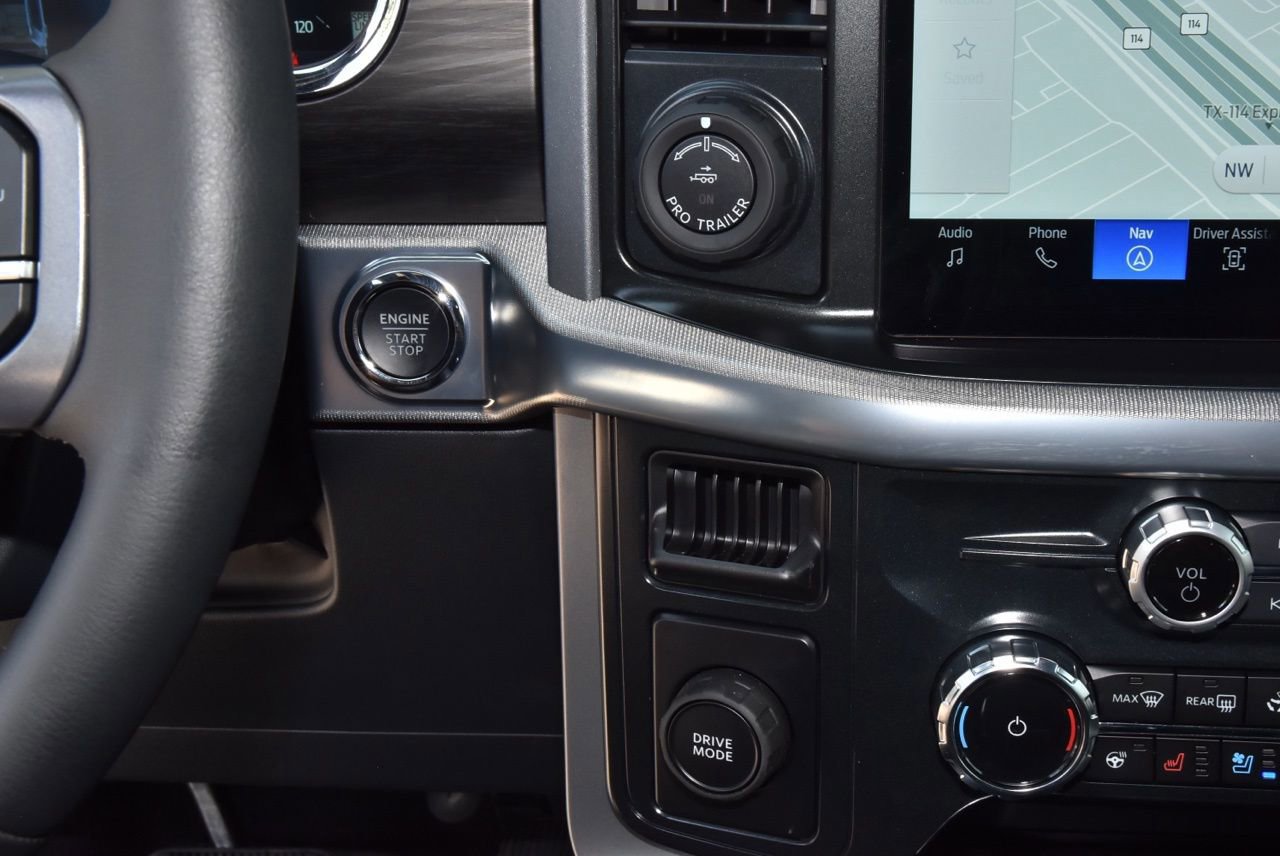 Certified 2026 Ford F150 Lariat w/ Equipment Group 501A Mid image 31