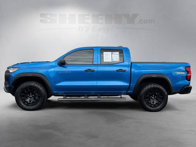 Used 2023 Chevrolet Colorado Trail Boss AWD/4WD image 16