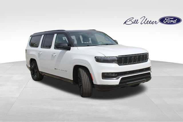 Used 2024 Jeep Grand Wagoneer L Series II w/ Quick Order Packagew 28T AWD/4WD image 3