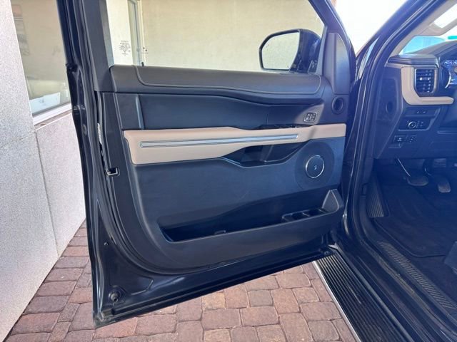 Certified 2023 Ford Expedition Limited image 10