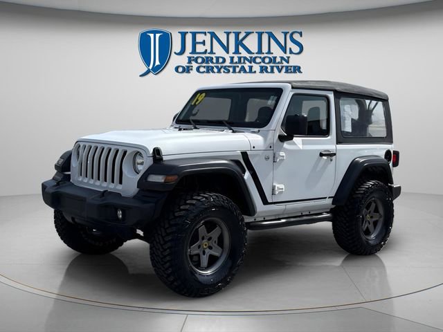 Used 2019 Jeep Wrangler Sport image 15