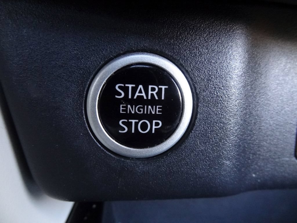 Used 2021 Nissan Rogue SL w/ Premium Package AWD/4WD image 32