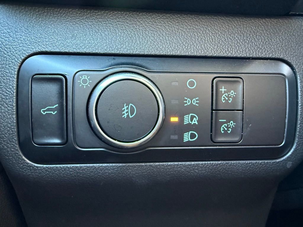 Certified 2023 Ford Escape ST-Line Select w/ Tech Pack #2 image 23