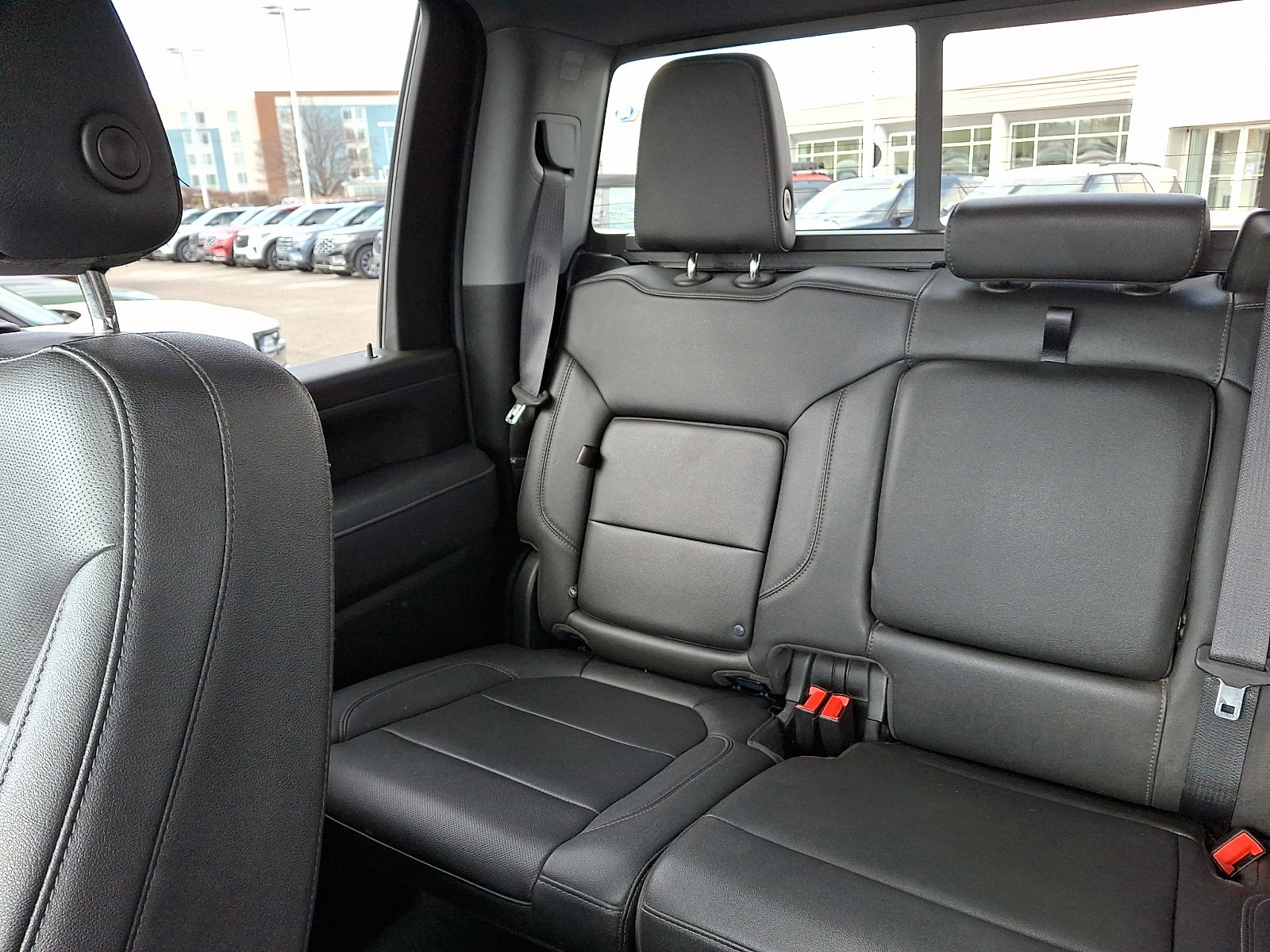 Used 2022 Chevrolet Silverado 3500 LTZ w/ LTZ Plus Package image 18