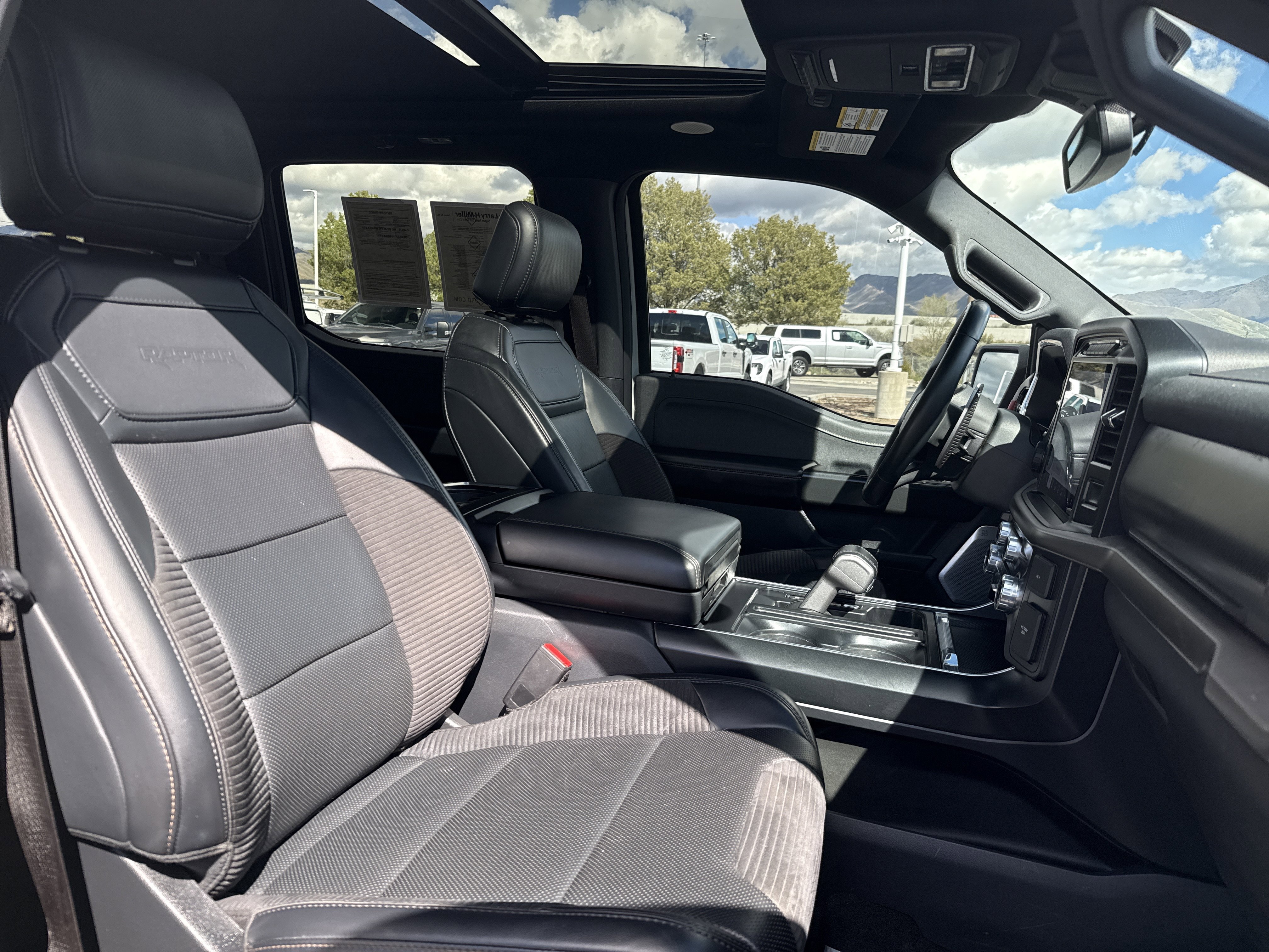 Certified 2023 Ford F150 Raptor image 30