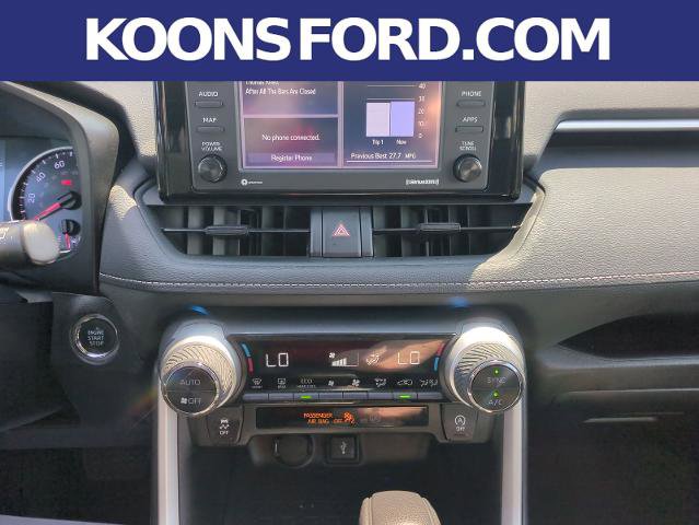 Used 2021 Toyota RAV4 XLE w/ Convenience Package FWD image 18