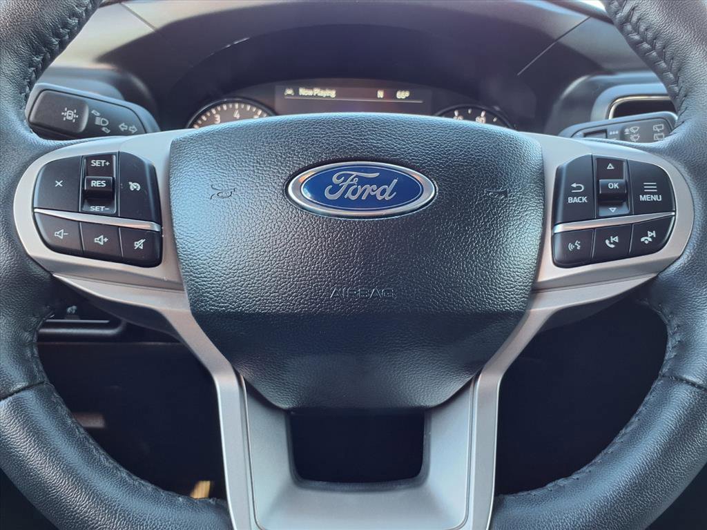 Certified 2023 Ford Explorer XLT w/ Equipment Group 202A image 19