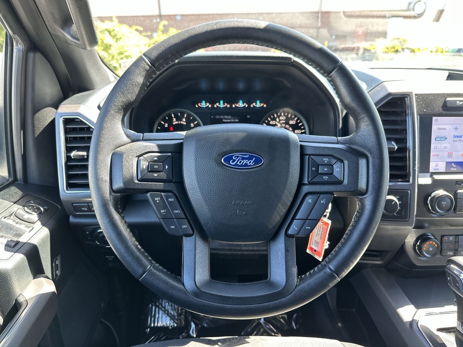 Certified 2020 Ford F150 XLT w/ Equipment Group 302A Luxury AWD/4WD image 17