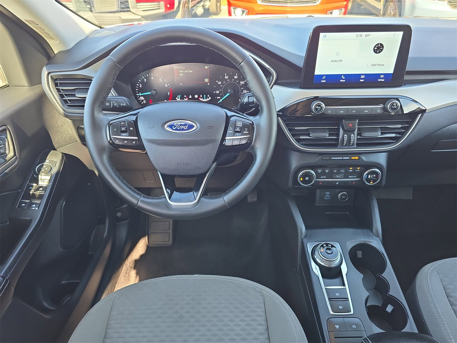 Certified 2021 Ford Escape SE w/ SE Sport Appearance Package image 9