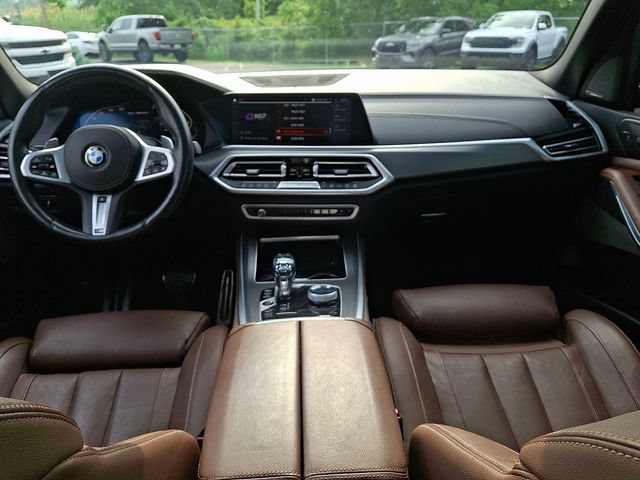 Used 2020 BMW X5 M50i w/ Executive Package AWD/4WD image 18