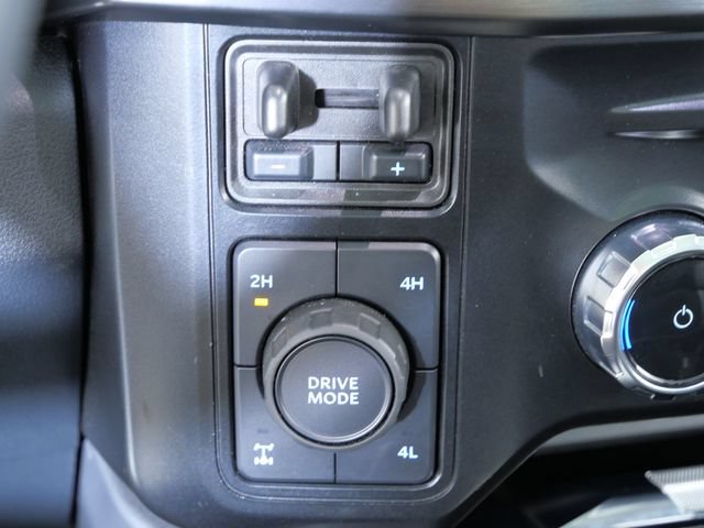 Certified 2024 Ford F350 Lariat w/ Lariat Ultimate Package AWD/4WD image 31