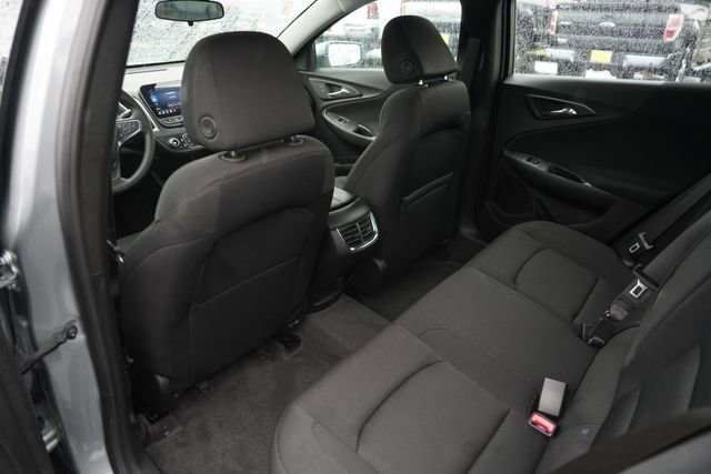 Used 2025 Chevrolet Malibu LT FWD image 11