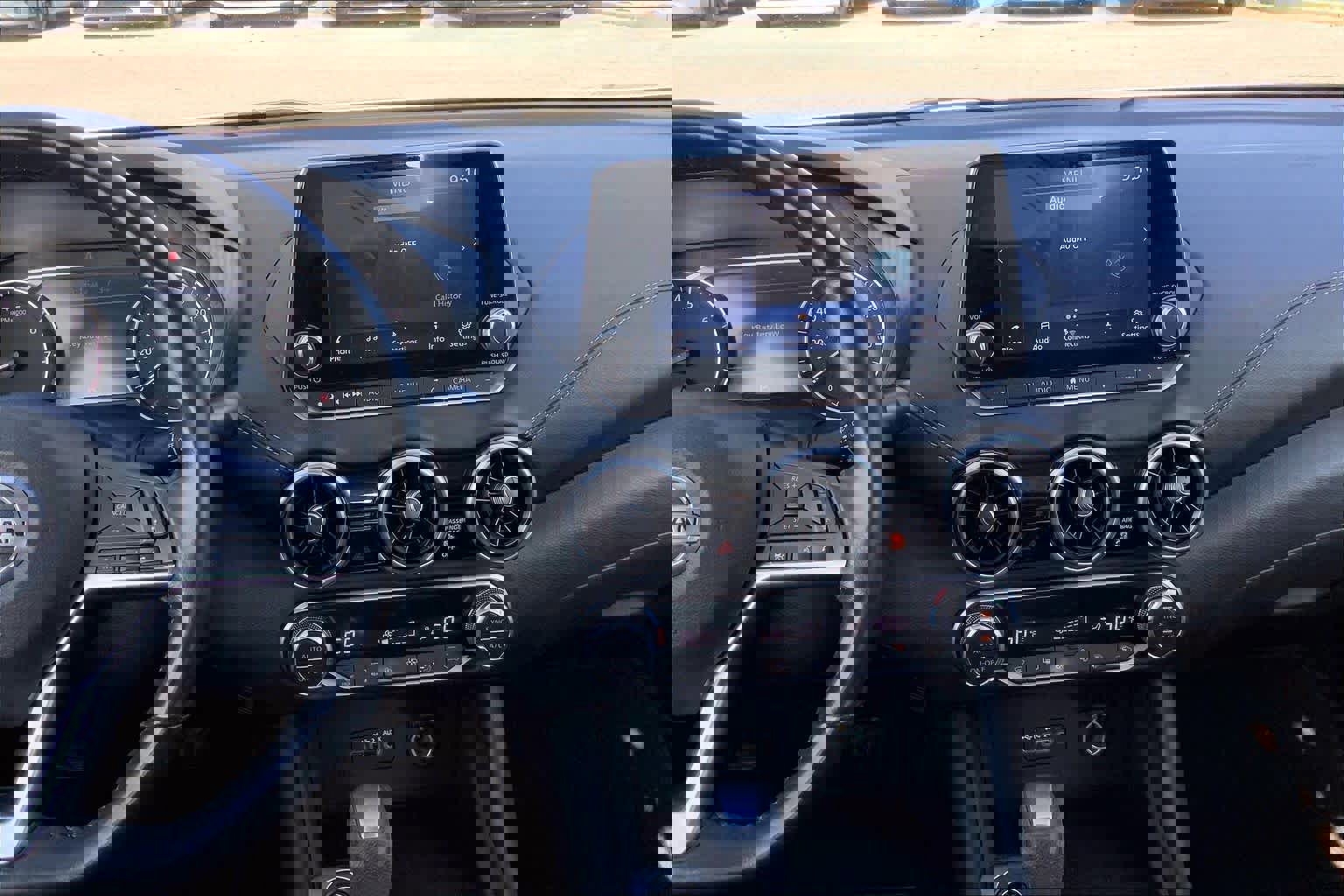 Used 2021 Nissan Sentra SV image 9