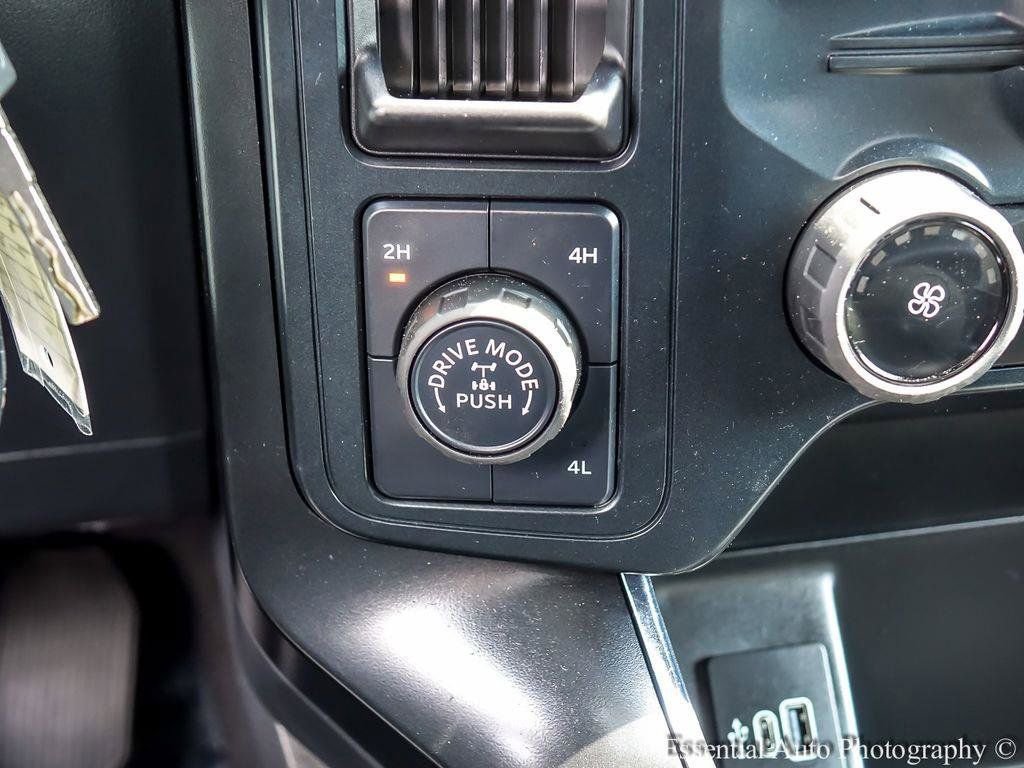 Certified 2025 Ford F150 STX w/ Equipment Group 200A AWD/4WD image 18