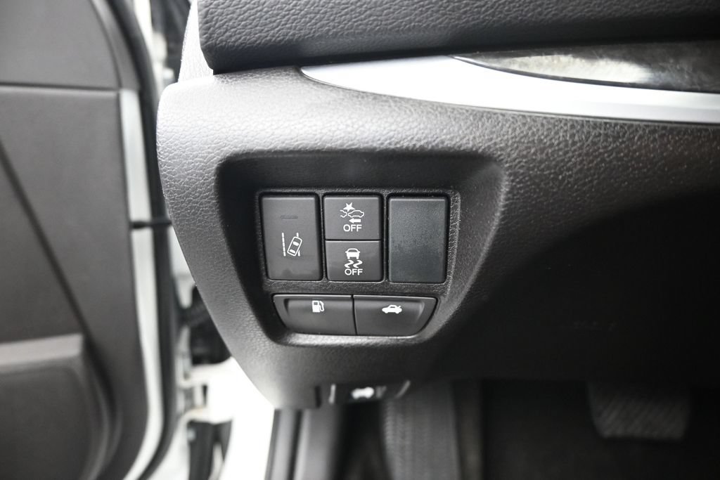 Used 2018 Acura TLX V6 FWD image 11