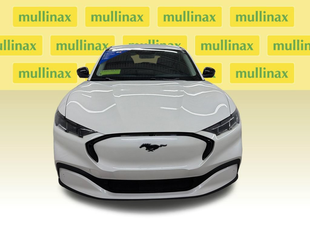 Certified 2025 Ford Mustang Mach-E Premium RWD image 15