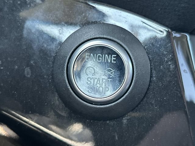 Certified 2019 Ford Escape Titanium AWD/4WD image 36