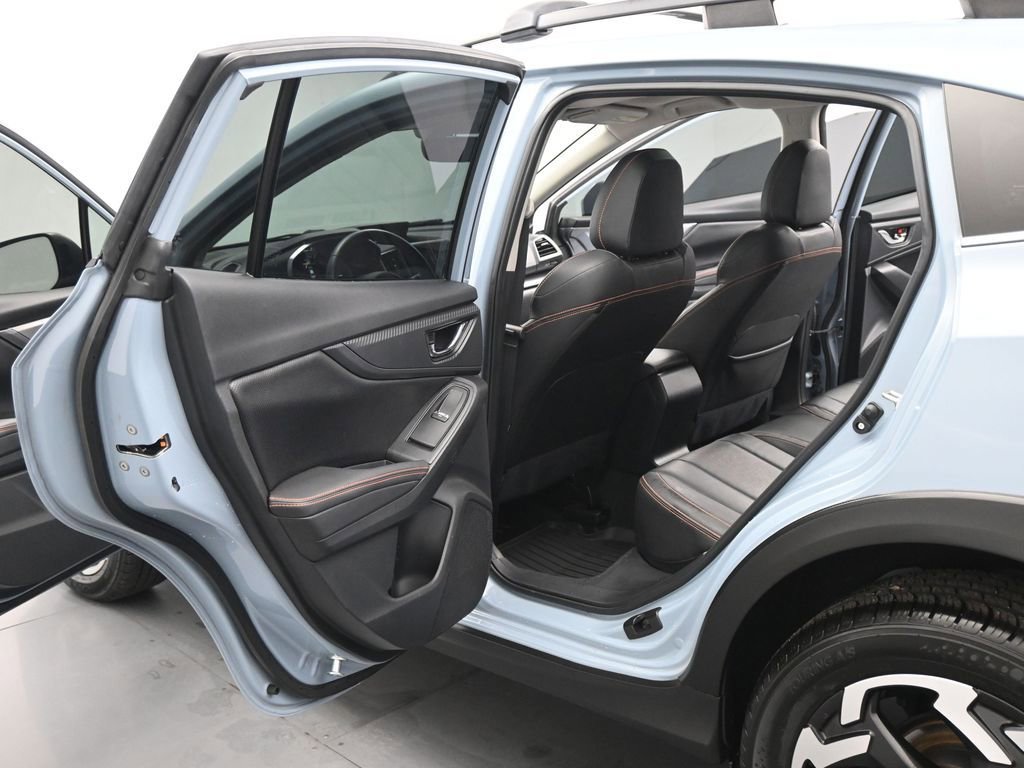 Used 2022 Subaru Crosstrek 2.5i Limited w/ Moonroof Package 2 image 18