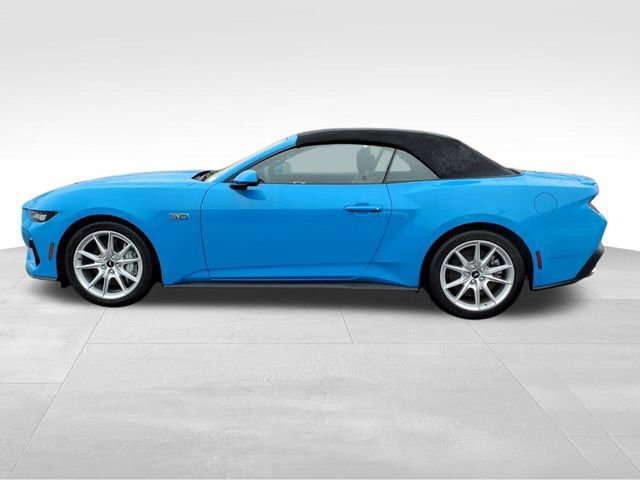 Certified 2025 Ford Mustang GT Premium image 3