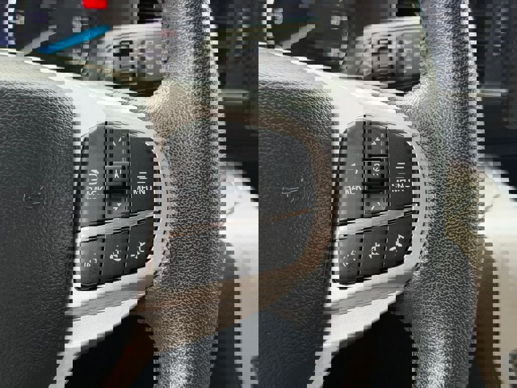 Certified 2022 Ford Explorer XLT w/ Equipment Group 202A image 32