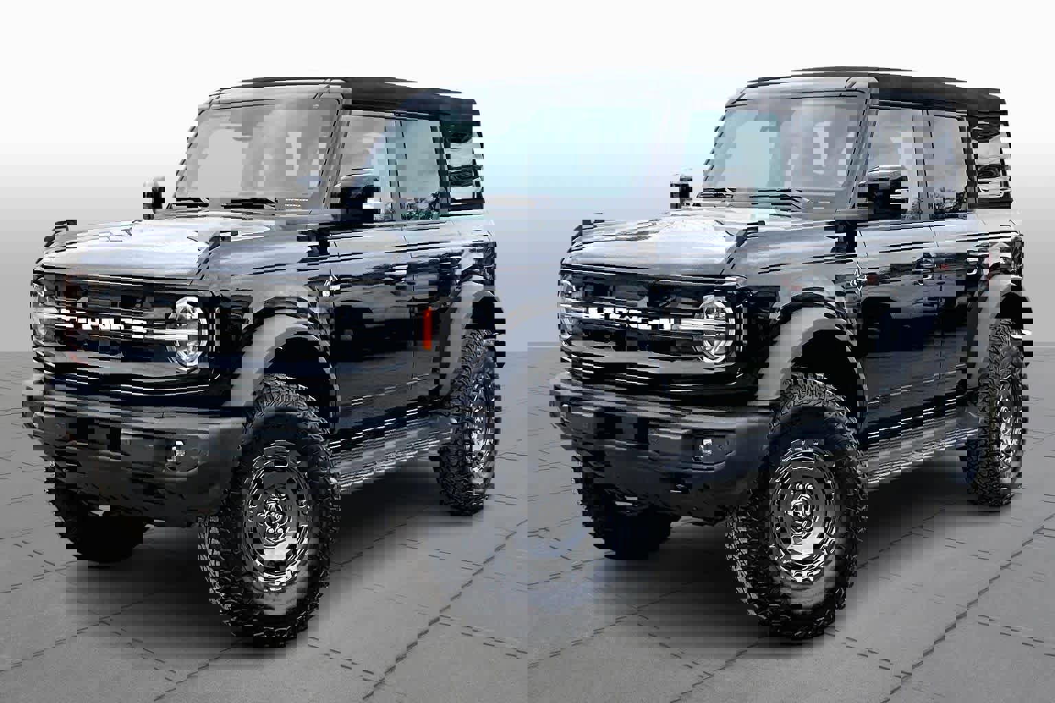 Certified 2025 Ford Bronco Outer Banks w/ Sasquatch Package image 6