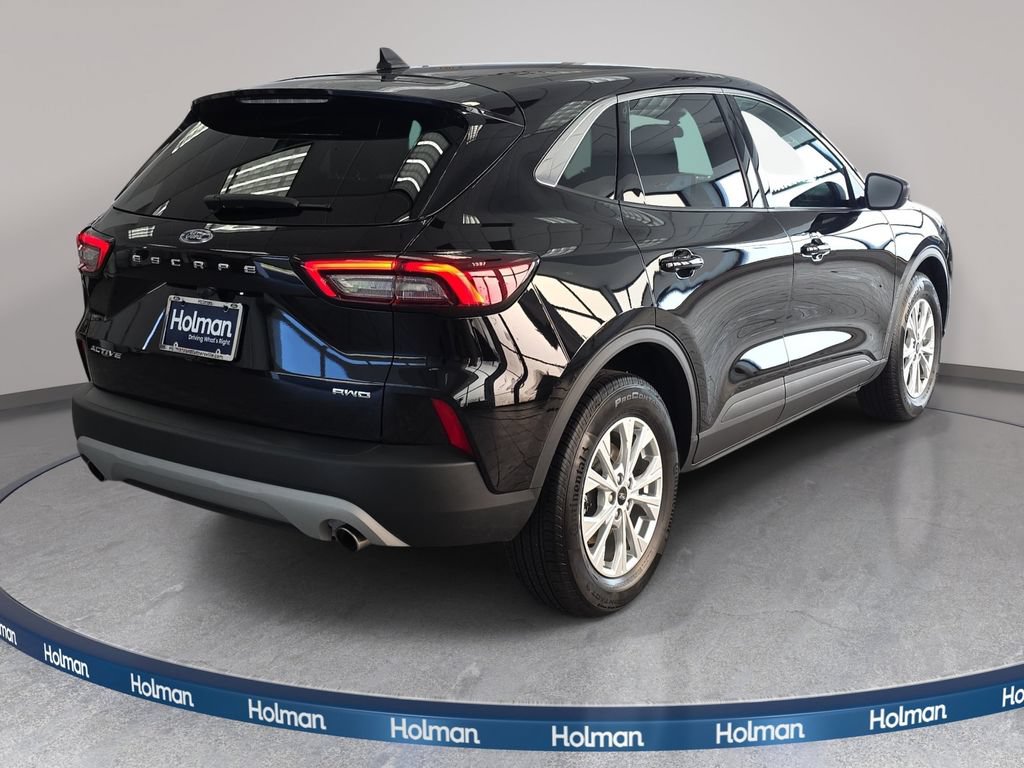 Certified 2023 Ford Escape Active AWD/4WD image 5