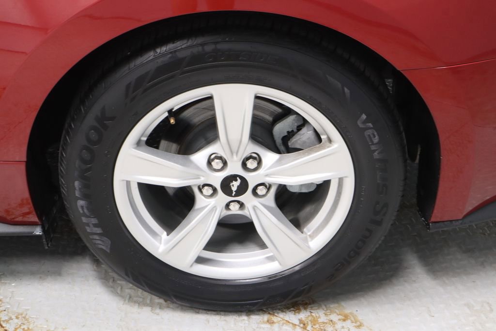 Certified 2021 Ford Mustang Convertible RWD image 18