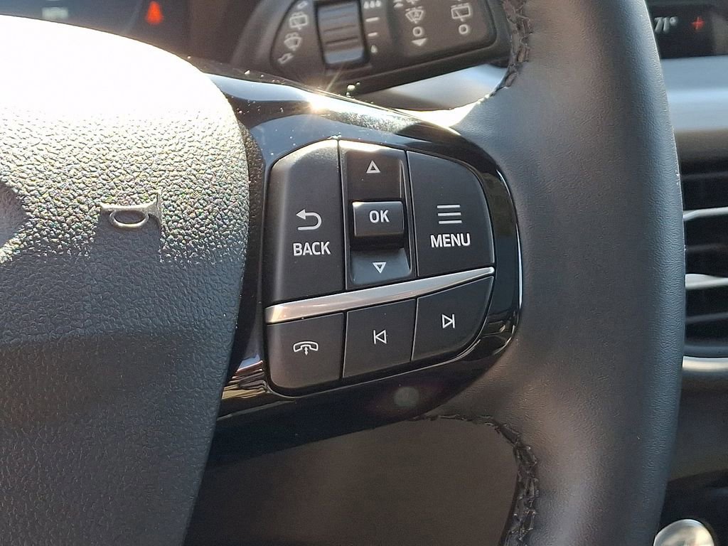 Certified 2024 Ford Escape Platinum w/ Premium Technology Package AWD/4WD image 24