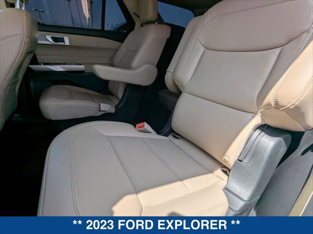 Certified 2023 Ford Explorer XLT w/ Equipment Group 202A AWD/4WD image 20